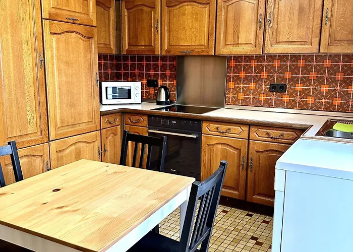 Lejlighed Maison Entiere/ Entire House With Privat 3 Parking Kayl